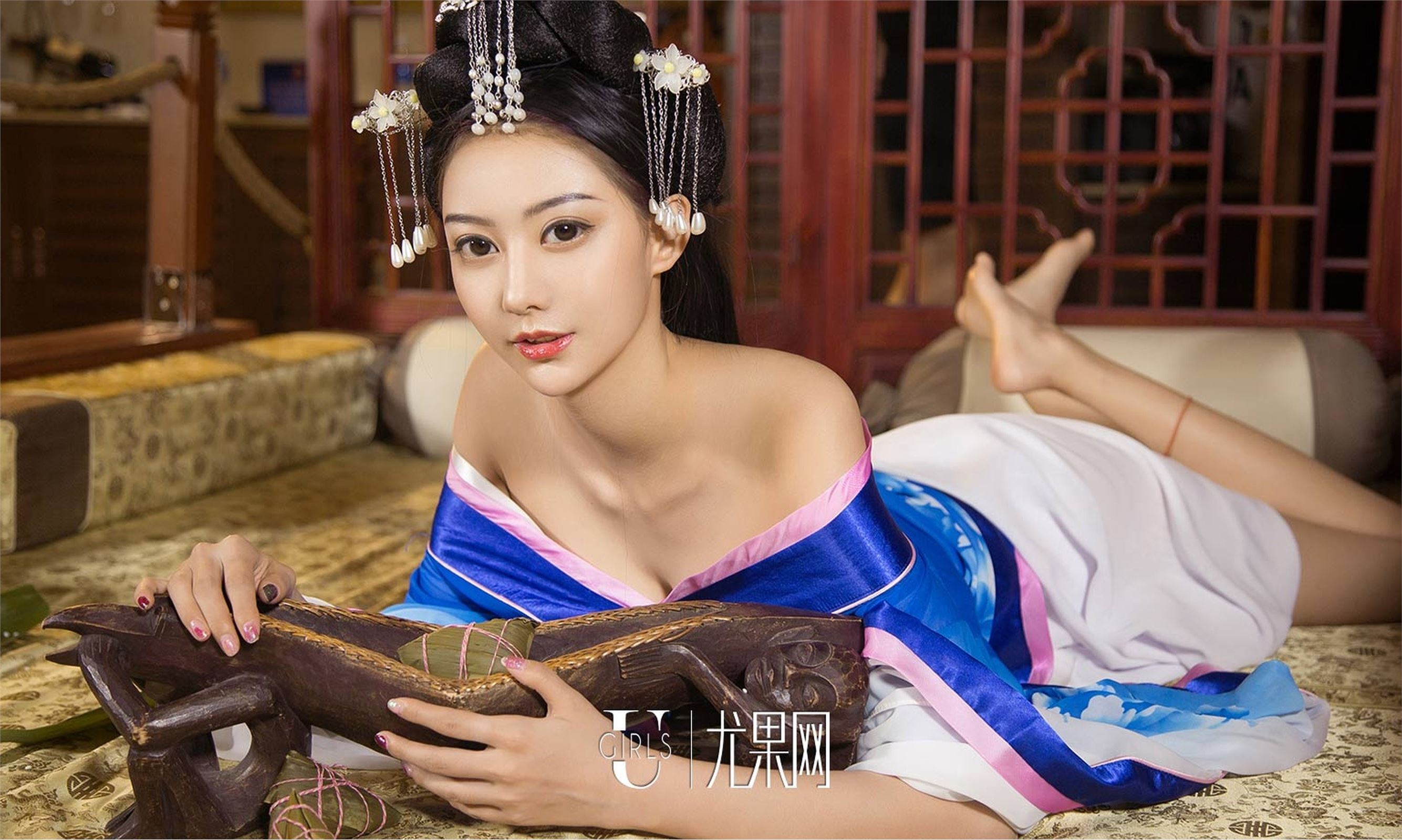 [爱尤物]2018APP NO.1125 肆意的端午